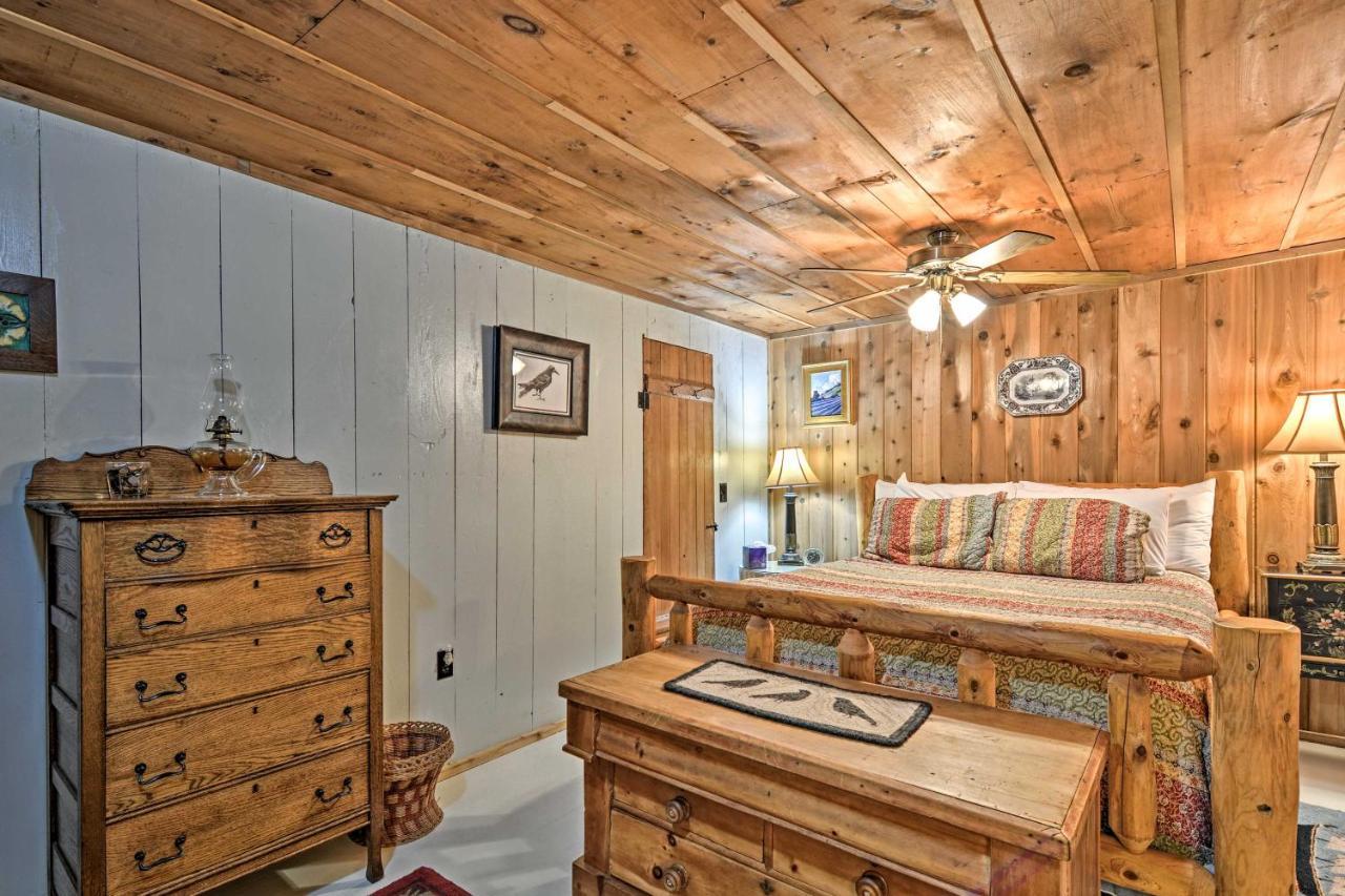 Pet-Friendly One Crow Cottage In Harbor Springs! Eksteriør billede